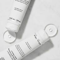 Kiehl's Clearly Corrective™ Brightening & Exfoliating Daily Cleanser 150ml