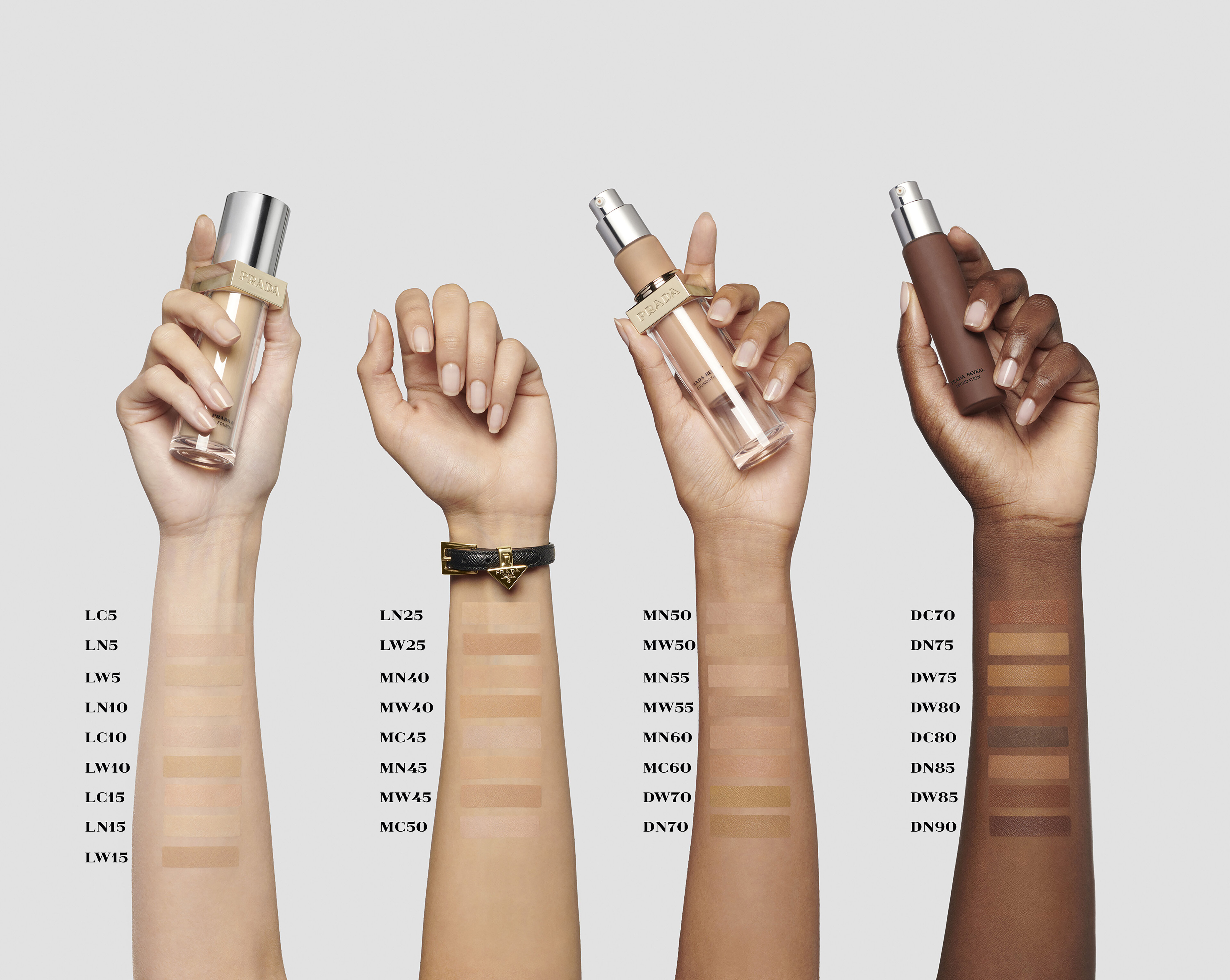 Prada Reveal Skin Optimising Refillable Foundation - Refill